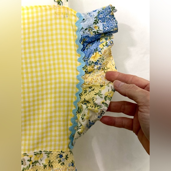Children’s Yellow & White Check & Floral Apron - Picture 6 of 12